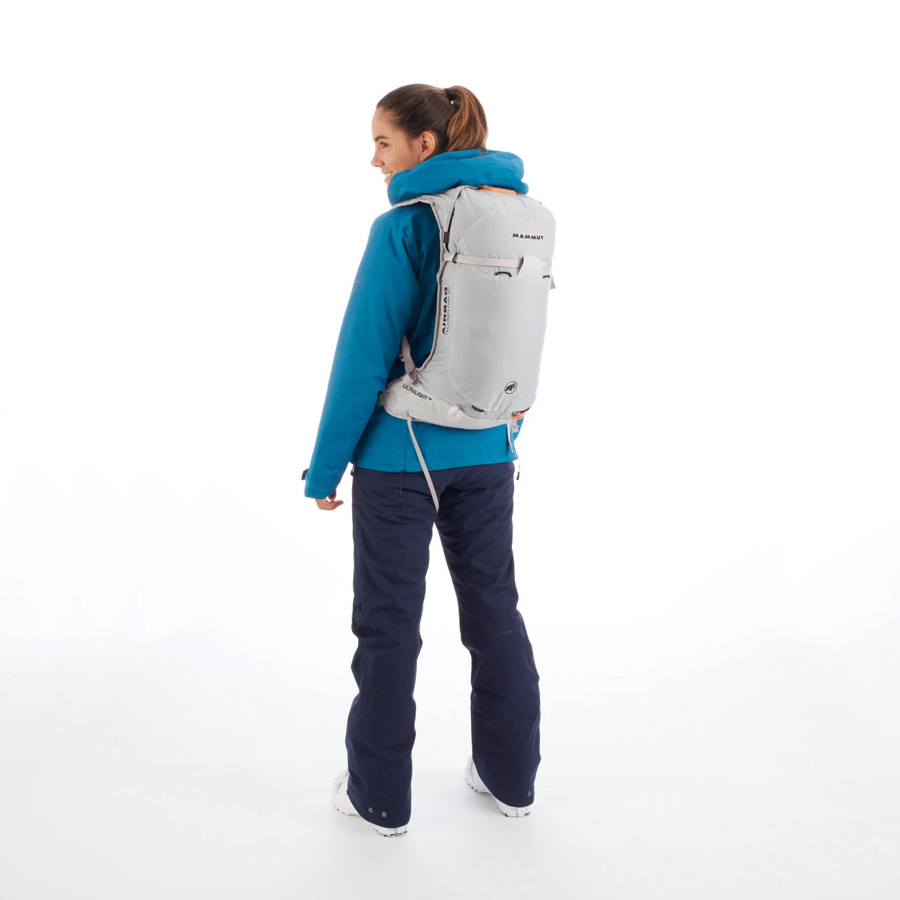 Mammut Ultralight Removable Airbag 3.0 | Avalanche Safety 2 Mammut Ultralight Removable Airbag 3.0 | Avalanche Safety - Image 2